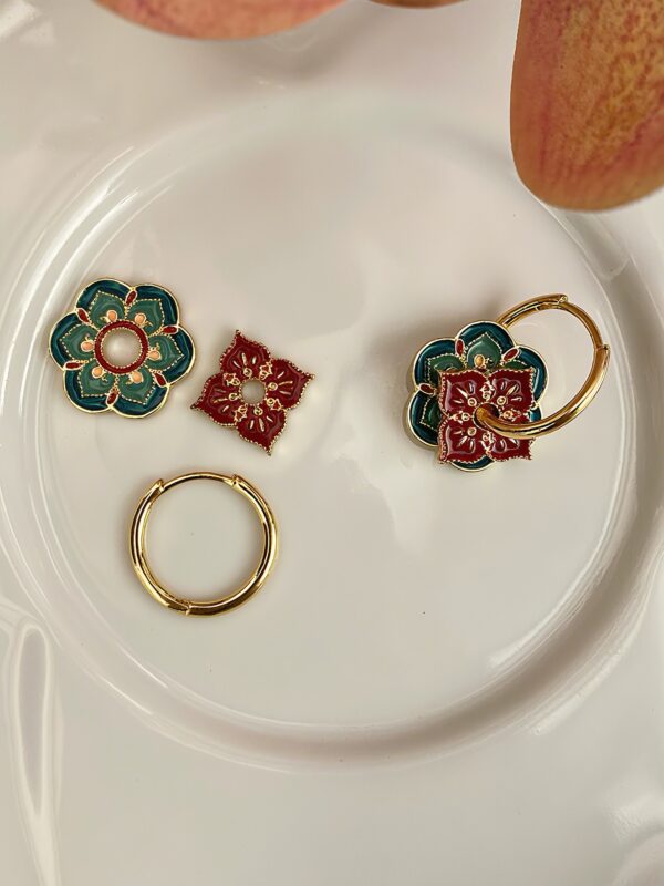 Versatile Earrings- Gerbera